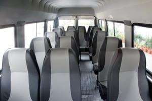 17seater